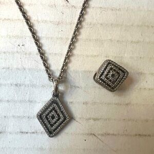 Authentic Pandora geometric lines pendant chain & charm s925